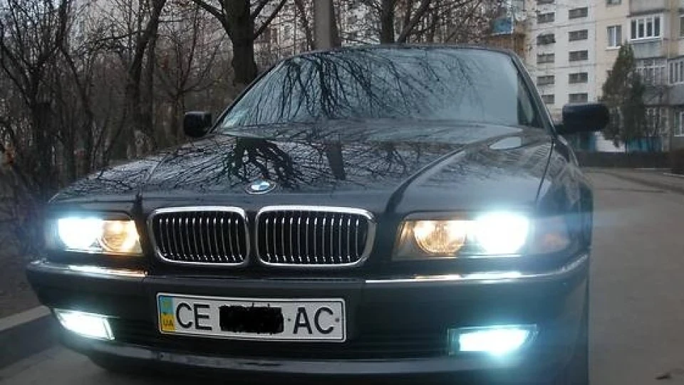 BMW 7 series 4