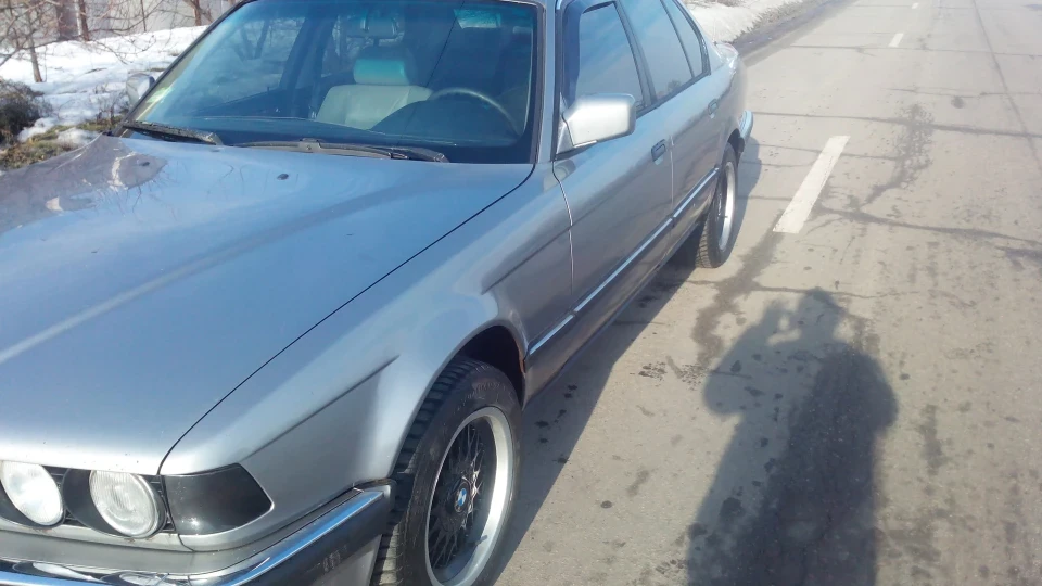 BMW 7 series 2