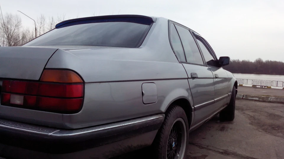 BMW 7 series 3