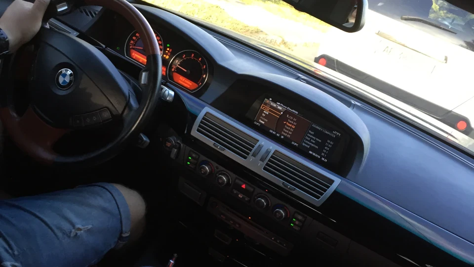 BMW 7 series 2
