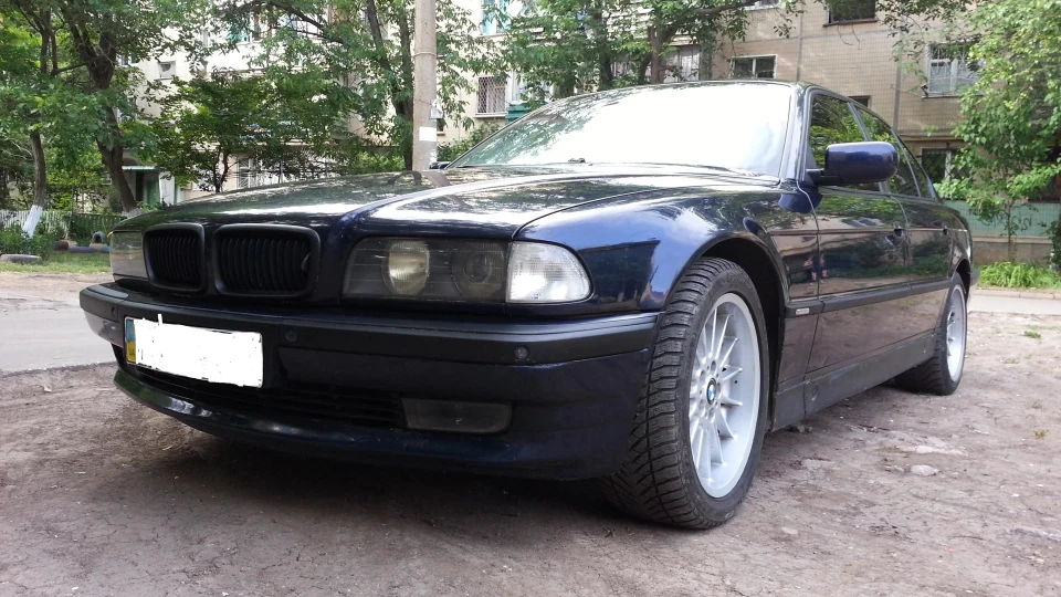 BMW 7 series 3
