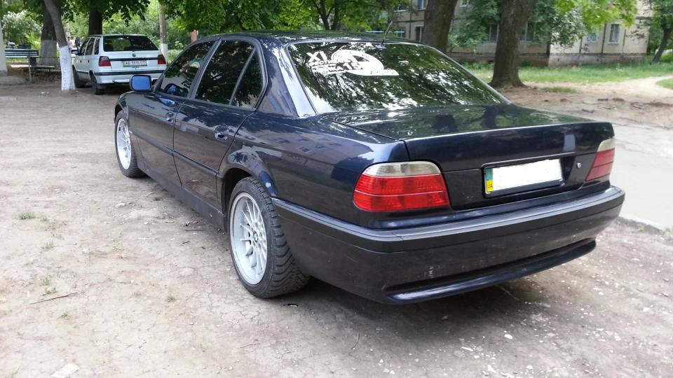 BMW 7 series 5