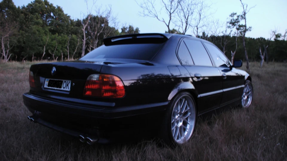 BMW 7 series 3