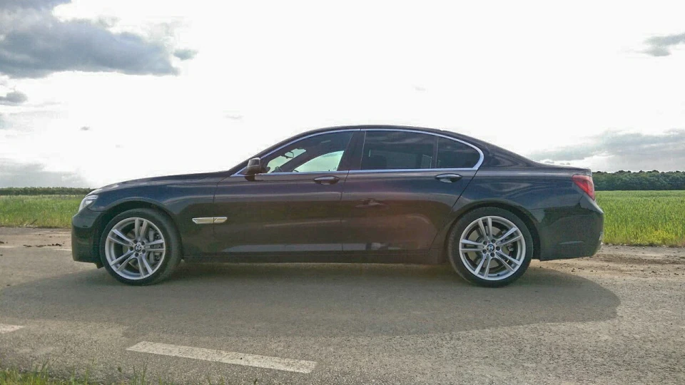 BMW 7 series 3