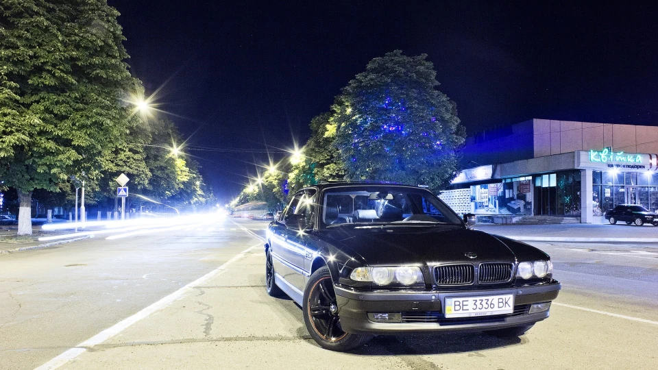 BMW 7 series 3