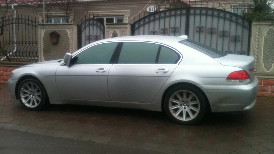 BMW 7 series 4