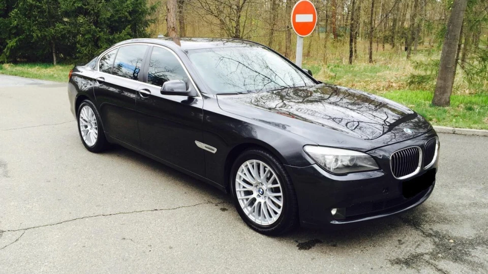 BMW 7 series 3