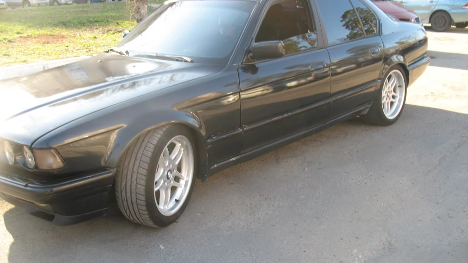 BMW 7 series 3