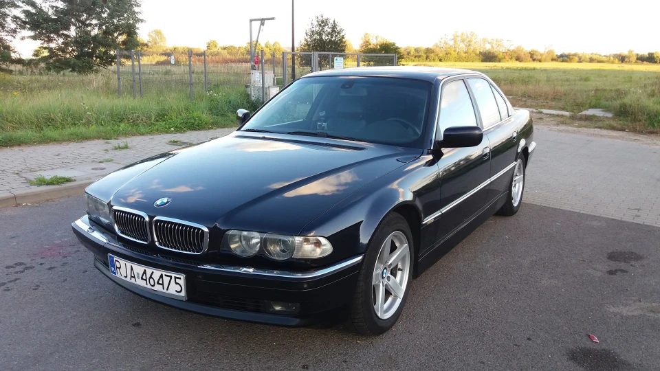 BMW 7 series 4