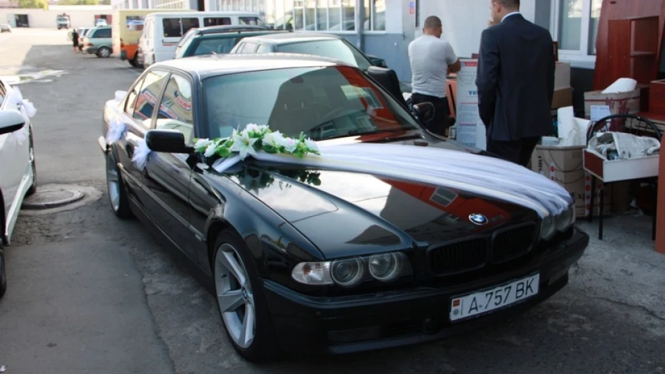 BMW 7 series 2