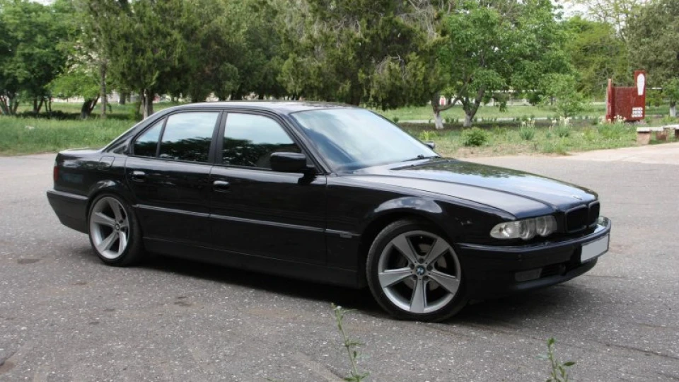 BMW 7 series 5