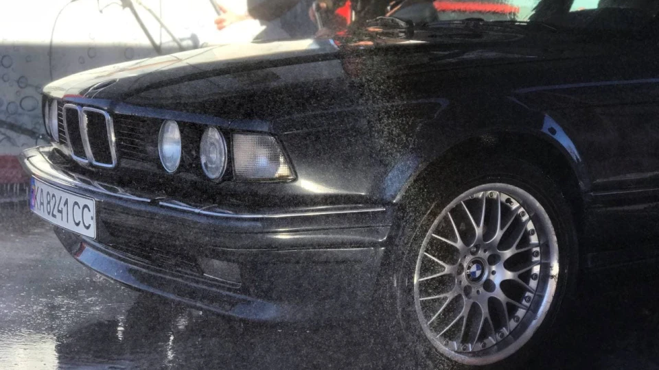BMW 7 series 2