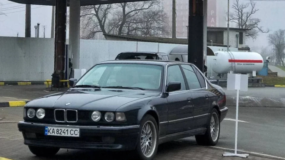 BMW 7 series 3