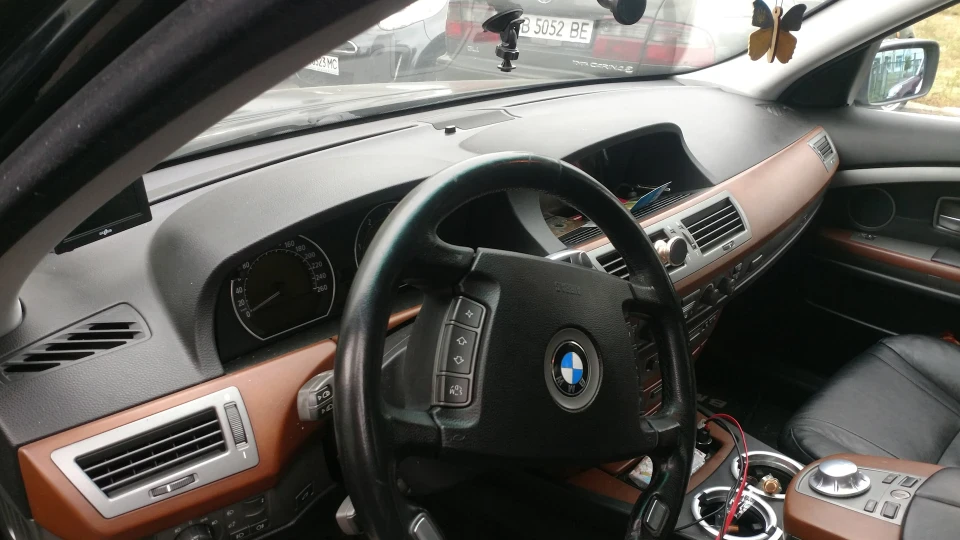 BMW 7 series 2
