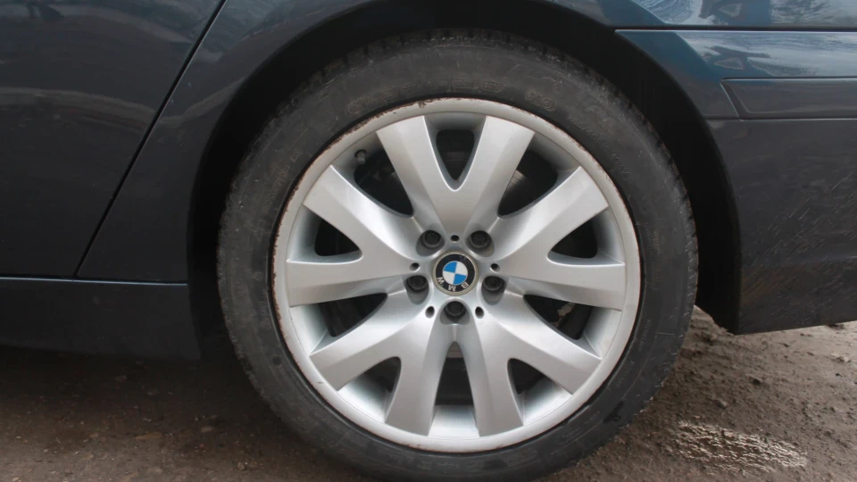 BMW 7 series 4
