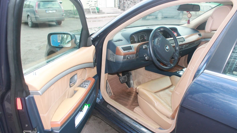 BMW 7 series 5
