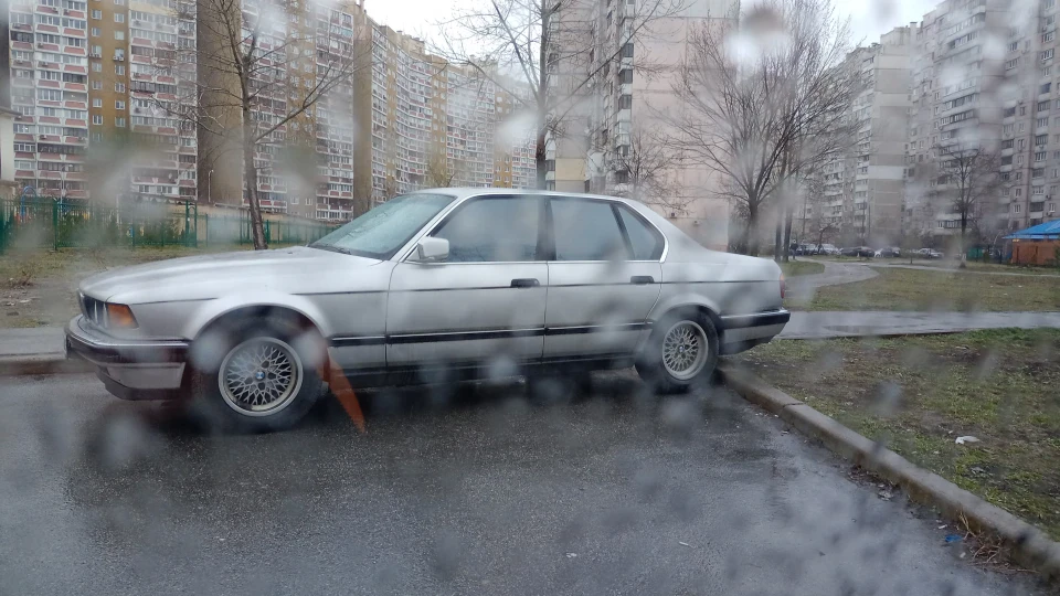 BMW 7 series 2