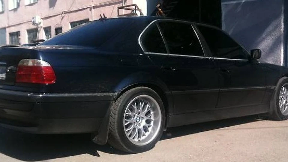 BMW 7 series 5