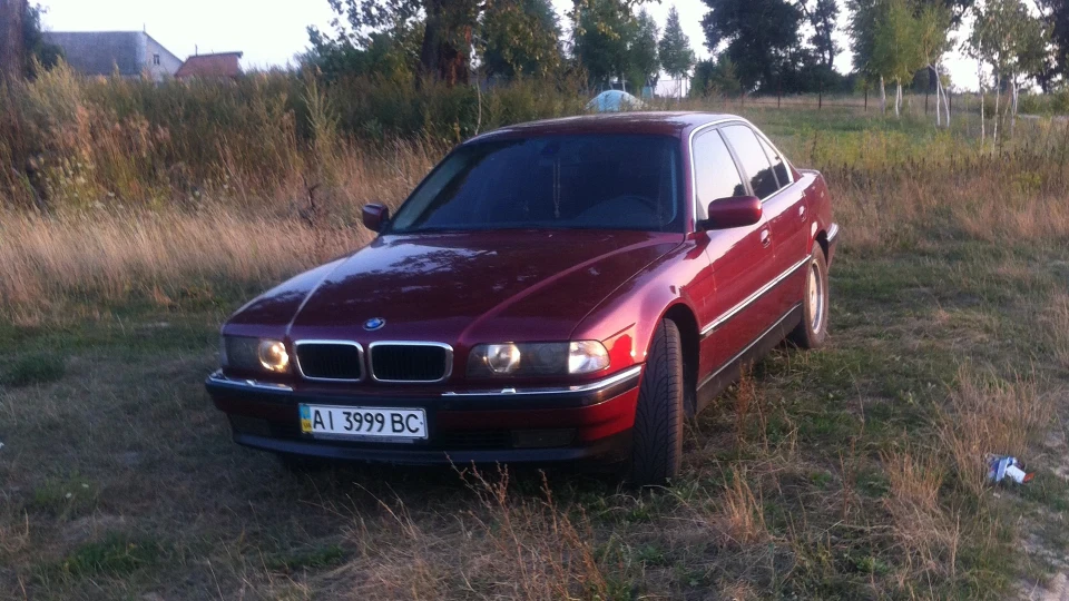 BMW 7 series 2