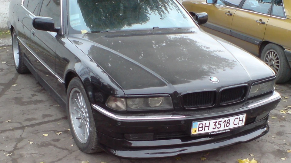 BMW 7 series 3