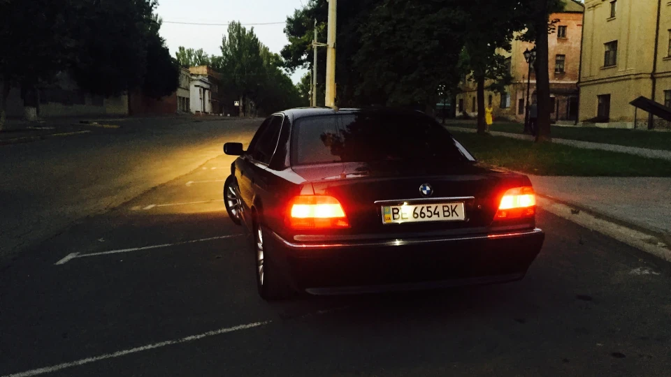 BMW 7 series 4