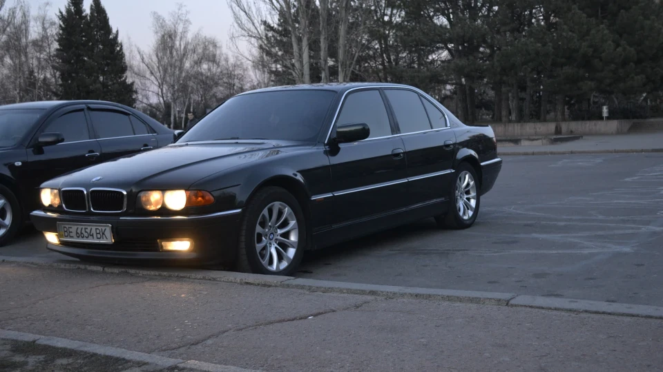BMW 7 series 5