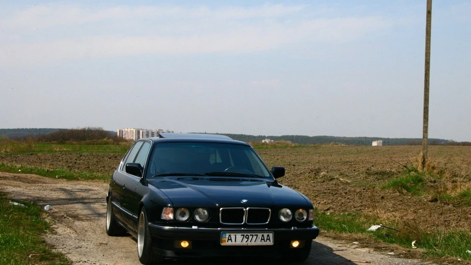 BMW 7 series 3