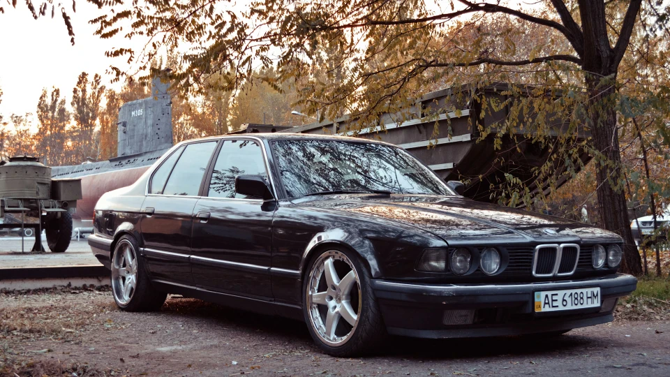 BMW 7 series 2