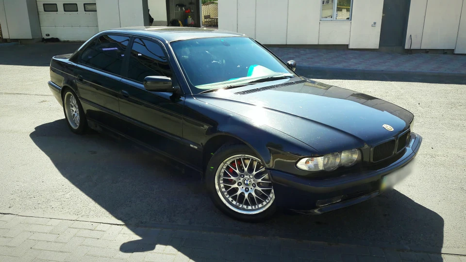 BMW 7 series 4
