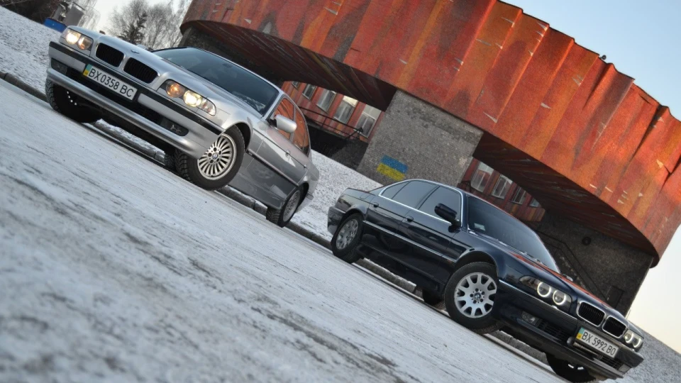 BMW 7 series 2