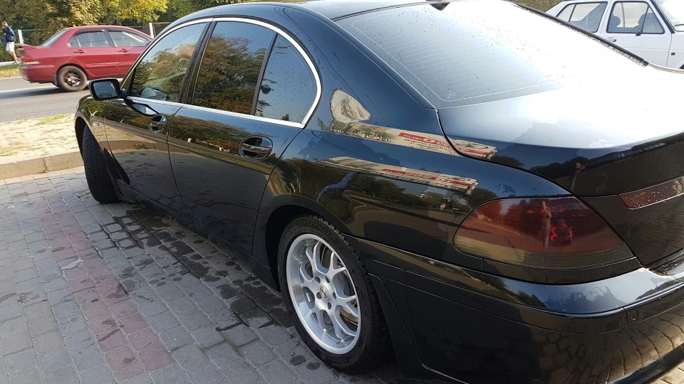 BMW 7 series 4