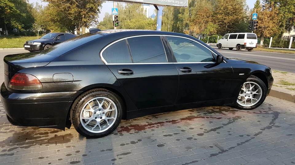 BMW 7 series 5