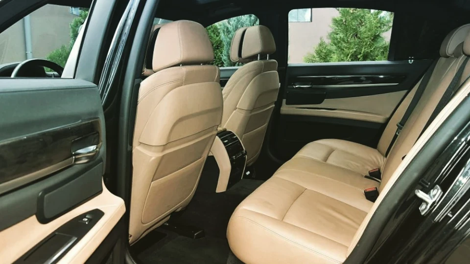 BMW 7 series 3