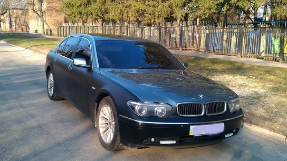 BMW 7 series 2