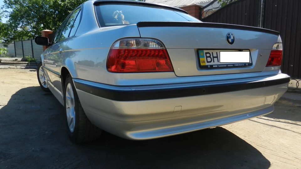 BMW 7 series 2