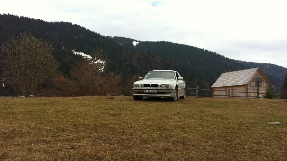 BMW 7 series 3
