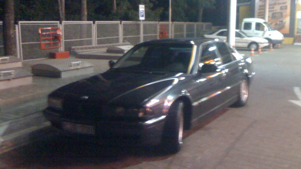 BMW 7 series 3