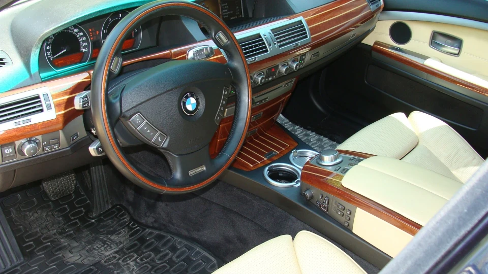 BMW 7 series 4