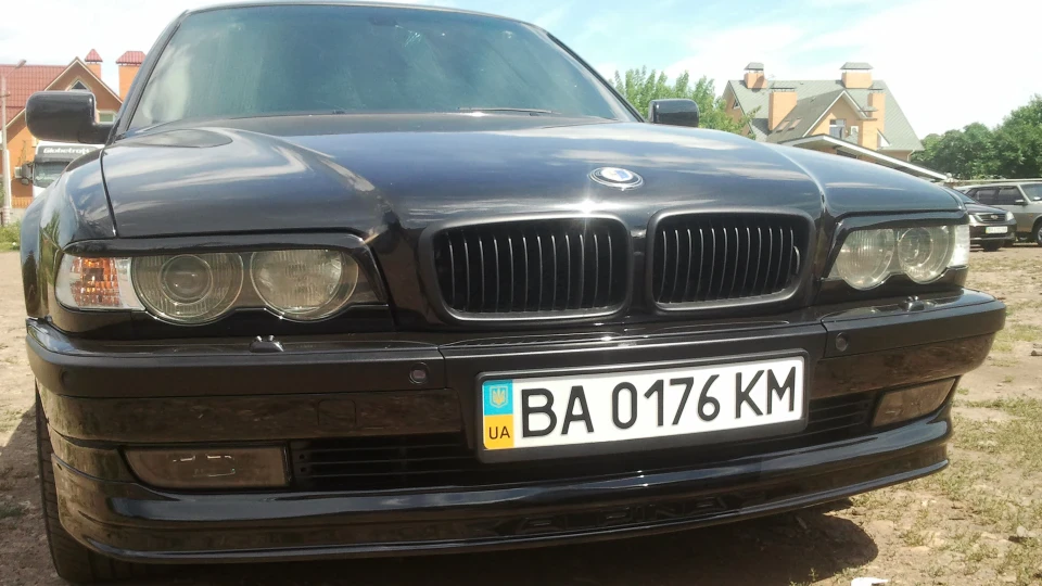 BMW 7 series 2