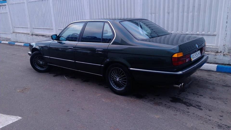 BMW 7 series 4