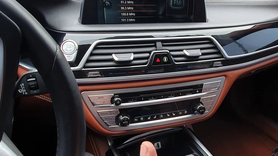 BMW 7 series 3