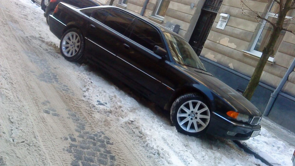 BMW 7 series 12-ти горщиковий проковт 3