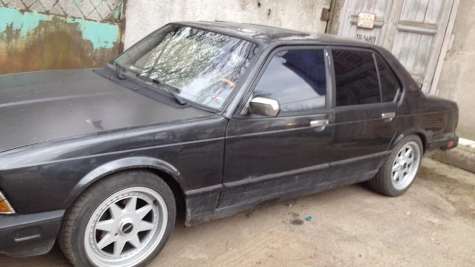 BMW 7 series 1st FlagShip USAspec 2