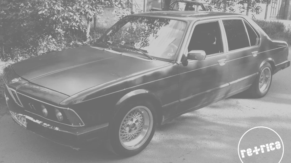BMW 7 series 1st FlagShip USAspec 5