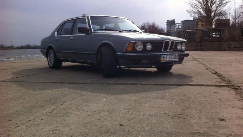 BMW 7 series 2.5 TDS Сірий Сьомка 2