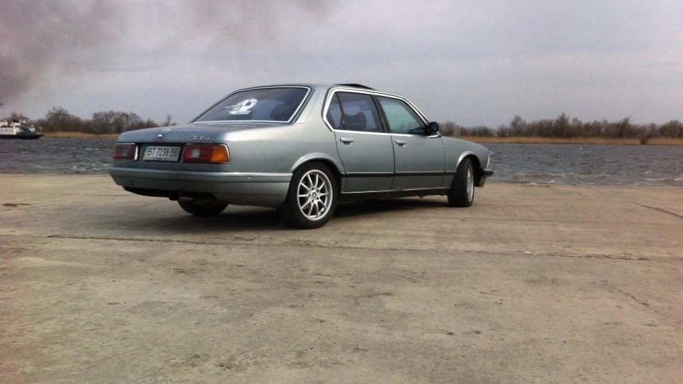 BMW 7 series 2.5 TDS Сірий Сьомка 3