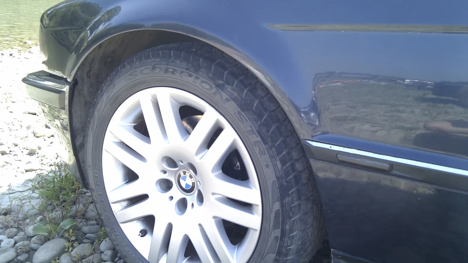 BMW 7 series 3.0 i 5