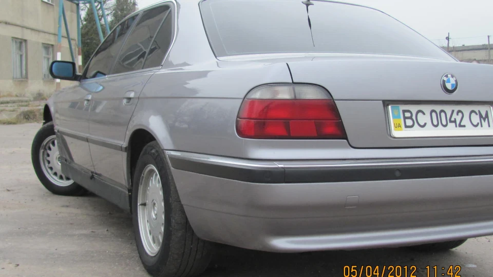 BMW 7 series 3.0 V8
