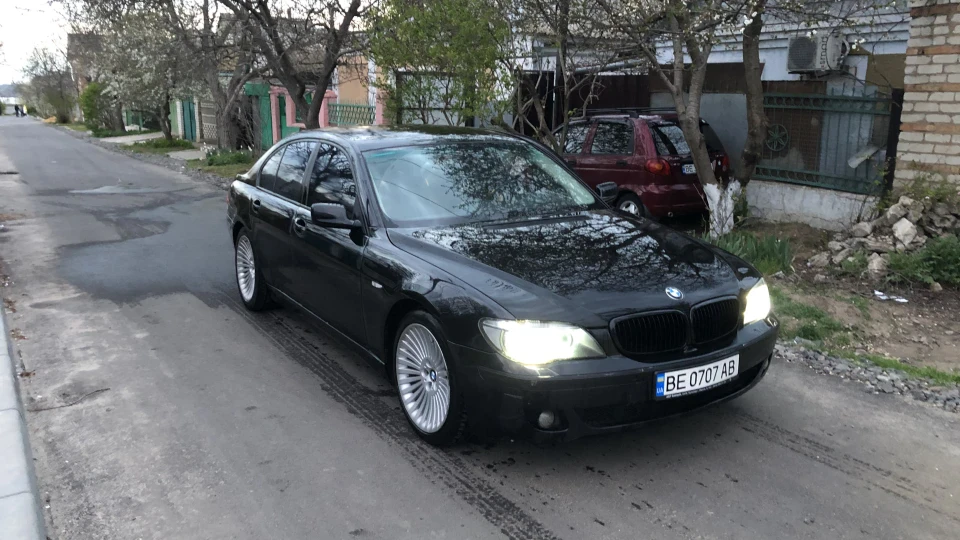 BMW 7 series 3.0i 2