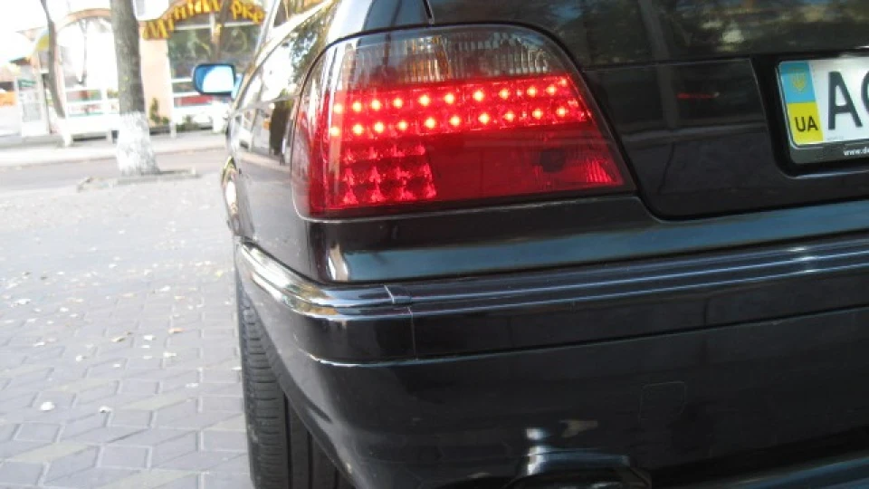 BMW 7 series 3.5i 3